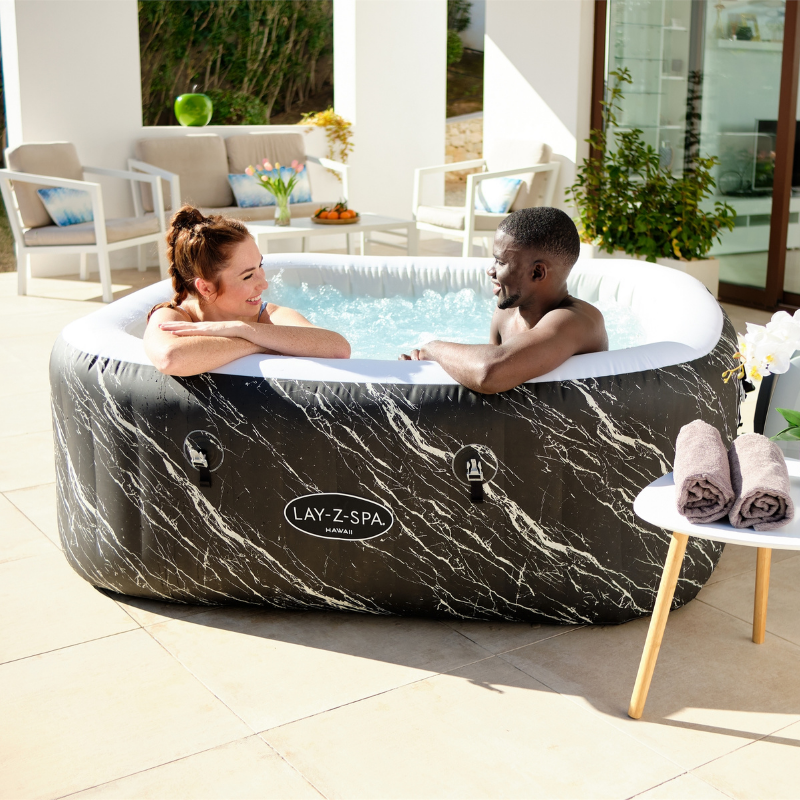 Spa gonflable carré Lay-Z-Spa Hawaii Smart Luxe AirJet 4-6 personnes WIFI Bestway