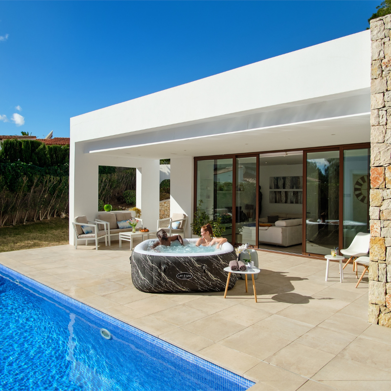 Spa gonflable carré Lay-Z-Spa Hawaii Smart Luxe AirJet 4-6 personnes WIFI Bestway