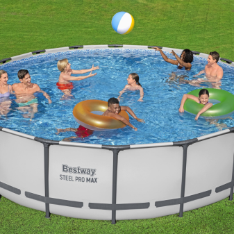 Piscine hors sol tubulaire ronde Bestway Steel Pro Max 549 x 122 cm gris clair