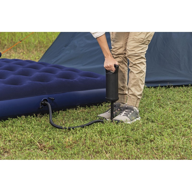 Matelas gonflable 2 places Queen 22 cm Bestway® confort optimal avec pompe incluse Matelas gonflable 2 places Queen 22 cm Bestway® confort optimal avec pompe incluse