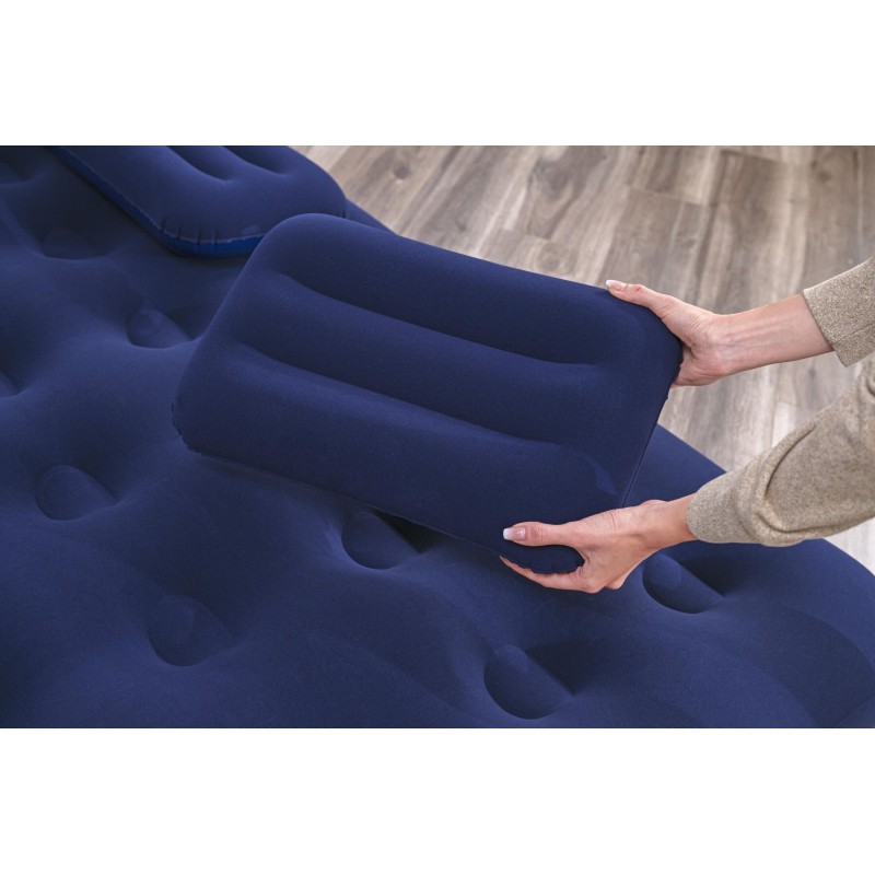 Matelas gonflable 2 places Queen 22 cm Bestway® confort optimal avec pompe incluse Matelas gonflable 2 places Queen 22 cm Bestway® confort optimal avec pompe incluse