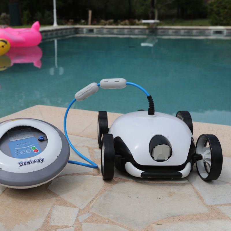 Robot Piscine Falcon+ - Fond et Pentes 28m²