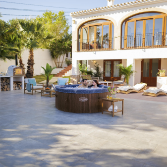 Spa semi rigide rond Lay-Z-Spa Toronto Smart AirJet Thermacore avec WiFi 5-7 personnes