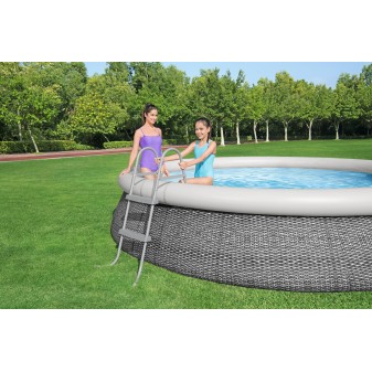 Échelle sécurisée pour piscine hors-sol jusqu'à hauteur 84 cm - 2 x 2 marches