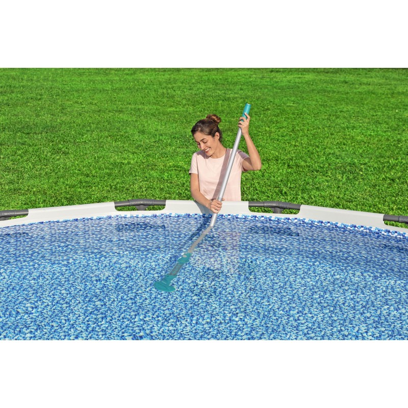 Aspirateur pisicne rechargeable Aquasurge pour piscine jusqu'à 6,10m