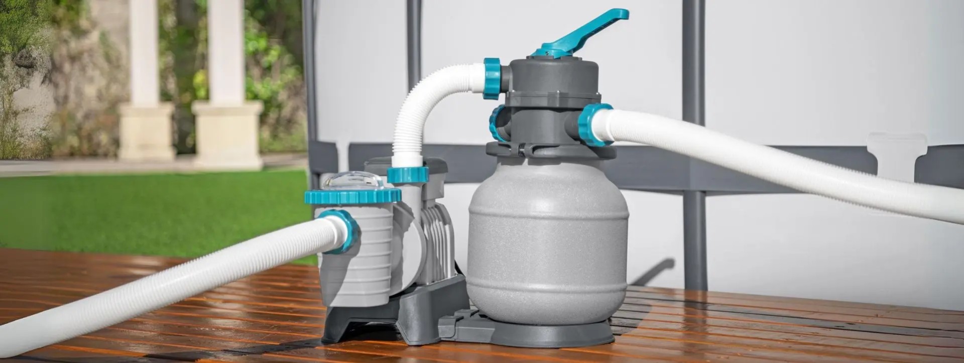 Les accessoires essentiels pour piscine hors sol : le guide