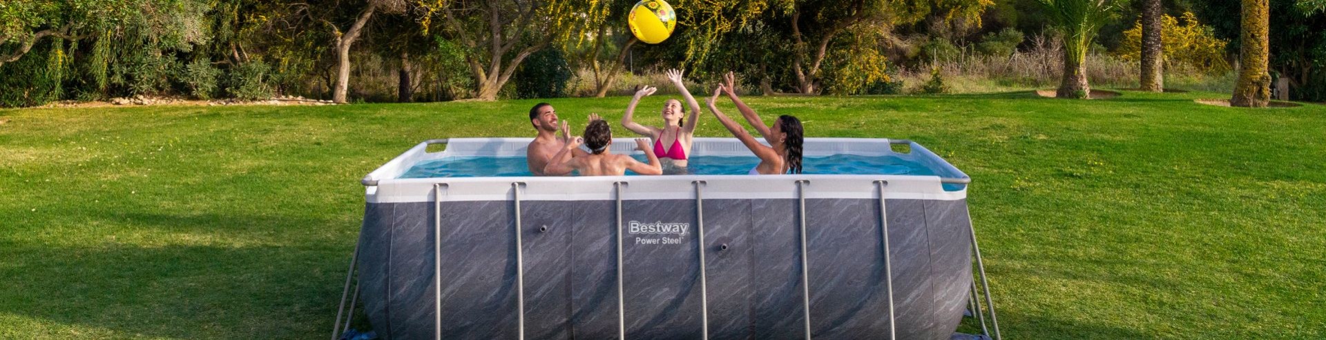 Piscine Bestway Power Steel et Steel Pro Max : la même piscine, un nouveau nom