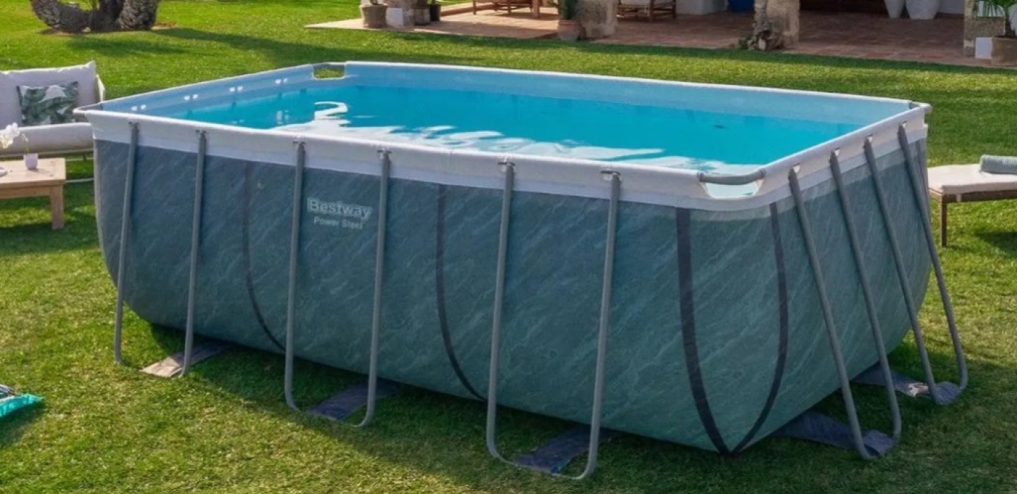 Faut-il vider une piscine hors-sol pour l’hiver ?