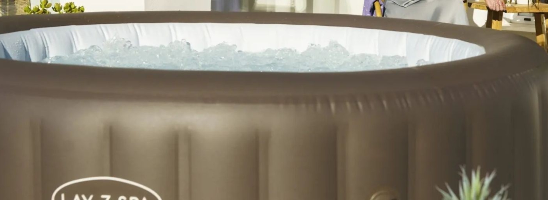 Comment réparer un trou dans un spa gonflable Lay-Z-Spa ?